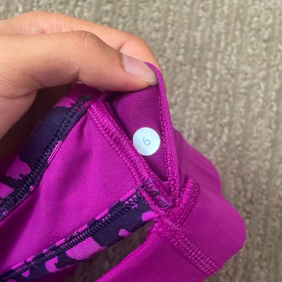 lululemon splendour sports bra - Picture 3 of 4
